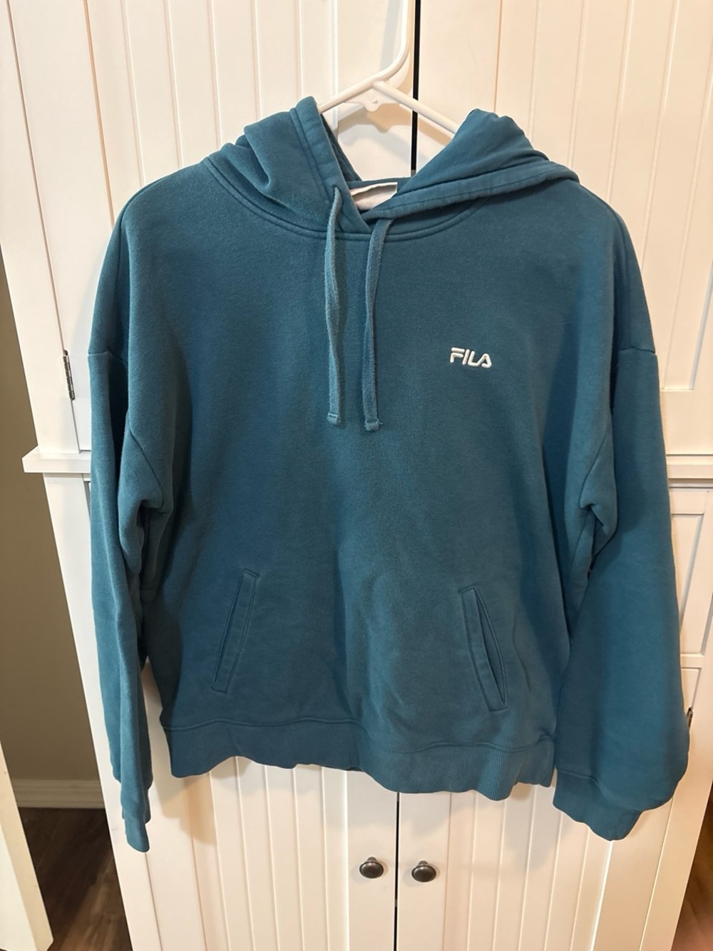 FILA Women’s Teal Logo Hoodie Pullover Large Retro Sporty Y2K Minimalist